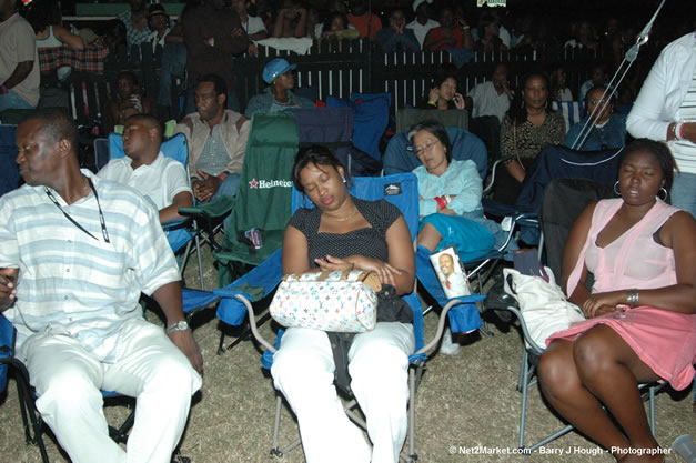 Audience & Venue - Air Jamaica Jazz & Blues Festival 2007 - The Art of Music - Thursday, January 26th - 10th Anniversary - The Aqueduct on Rose Hall - Air Jamaica Jazz & Blues Festival 2007 - The Art of Music - Tuesday, January 23 - Saturday, January 27, 2007, The Aqueduct on Rose Hall, Montego Bay, Jamaica - Negril Travel Guide, Negril Jamaica WI - http://www.negriltravelguide.com - info@negriltravelguide.com...!