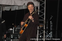 DSC_0012_1.jpg (42,588 bytes)