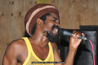 DSC_4083.jpg (64,169 bytes)