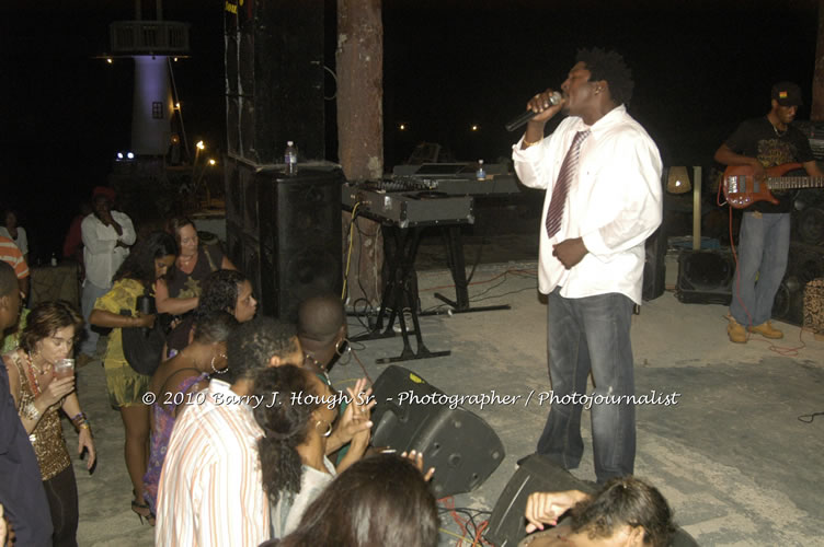 Chaka Demus & Pliers - Live In Concert @ Negril Escape Resort and Spa, December 8, 2009, One Love Drive, West End, Negril, Westmoreland, Jamaica W.I. - Photographs by Net2Market.com - Barry J. Hough Sr, Photographer/Photojournalist - Negril Travel Guide, Negril Jamaica WI - http://www.negriltravelguide.com - info@negriltravelguide.com...!