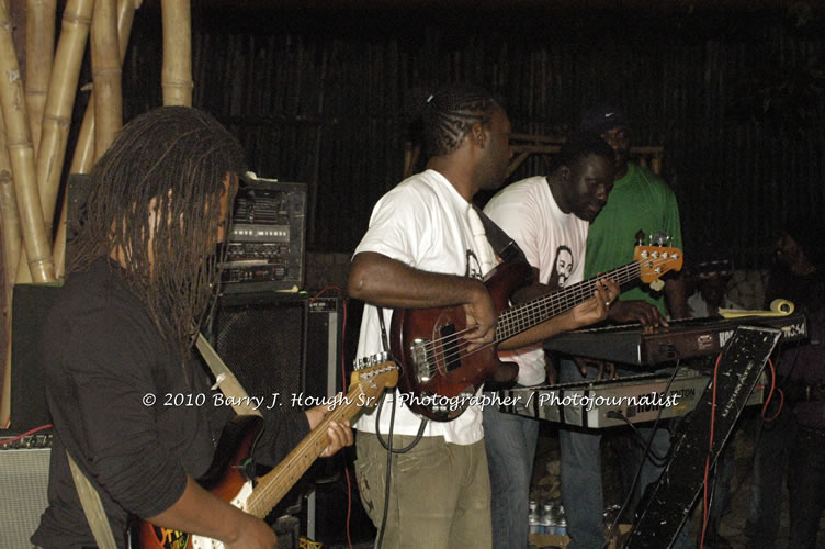 Marcia Griffiths & Edge Michael - Live In Concert - One Love Reggae Concert Series 09/10 @ Negril Escape Resort and Spa, December 29, 2009, One Love Drive, West End, Negril, Westmoreland, Jamaica W.I. - Photographs by Net2Market.com - Barry J. Hough Sr, Photographer/Photojournalist - Negril Travel Guide, Negril Jamaica WI - http://www.negriltravelguide.com - info@negriltravelguide.com...!