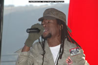 DSC_8605.jpg (35,858 bytes)