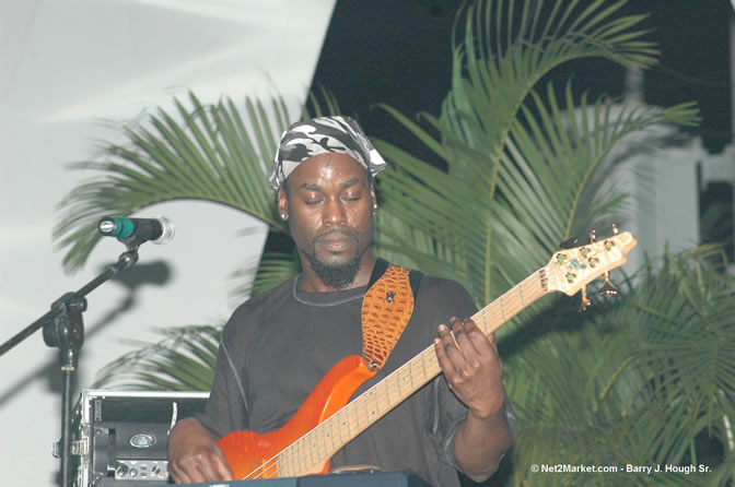 Fantasia - Red Stripe Reggae Sumfest 2005 - International Night #2 - July 23th, 2005 - Negril Travel Guide, Negril Jamaica WI - http://www.negriltravelguide.com - info@negriltravelguide.com...!