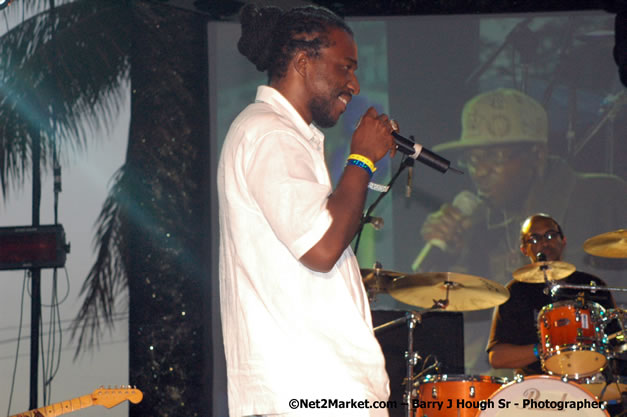 Tiger - Red Stripe Reggae Sumfest 2007 - Zenith - Saturday, July 21, 2007 - Catherine Hall, Montego Bay, St James, Jamaica W.I. - Negril Travel Guide, Negril Jamaica WI - http://www.negriltravelguide.com - info@negriltravelguide.com...!