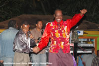 DSC_9395.jpg (73,582 bytes)