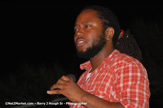 Tarrus Riley, Jimmy Riley, and Dwayne Stephensen - Money Cologne Promotions in association with "British Link Up" presents Summer Jam featuring She's Royal Tarrus Riley & Jimmy Riley - Plus Ras Slick, Sham Dawg, and Whiskey Bagio @ Roots Bamboo, Norman Manley Boulevard, Negril, Jamaica W.I. - Backed up Dean Fraser & The Hurricanne Band - MC Barry G and Rev. BB - July 25, 2007 - Negril Travel Guide.com, Negril Jamaica WI - http://www.negriltravelguide.com - info@negriltravelguide.com...!