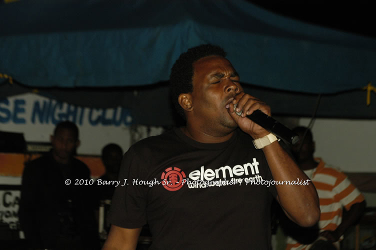 Busy Signal & Kip Rich- Also featuring: Mona Lisa and Crystal Axe @ Striptease Night Club, Scrub-A-Dub Car Wash, , Whitehall, Negril, Westmoreland, Jamaica W.I. - Photographs by Net2Market.com - Barry J. Hough Sr, Photographer/Photojournalist - The Negril Travel Guide - Negril's and Jamaica's Number One Concert Photography Web Site with over 40,000 Jamaican Concert photographs Published -  Negril Travel Guide, Negril Jamaica WI - http://www.negriltravelguide.com - info@negriltravelguide.com...!