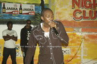 DSC_1038.jpg (91,382 bytes)