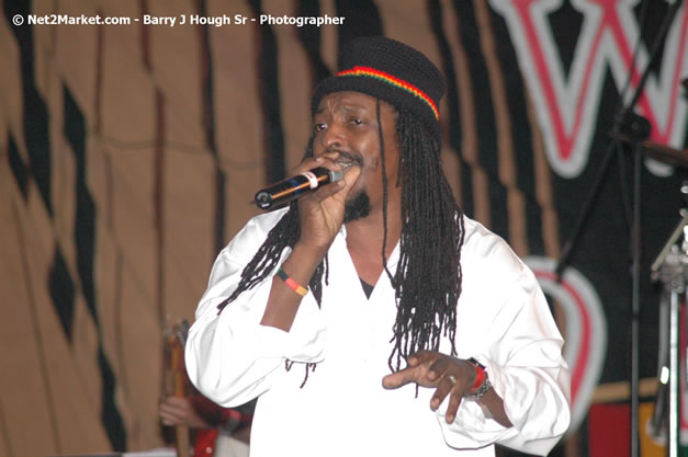 Mackie Conscious @ Western Consciousness 2007 - Presented by King of Kings Productons - Saturday, April 28, 2007 - Llandilo Cultural Centre, Savanna-La-Mar, Westmoreland, Jamaica W.I. - Negril Travel Guide, Negril Jamaica WI - http://www.negriltravelguide.com - info@negriltravelguide.com...!